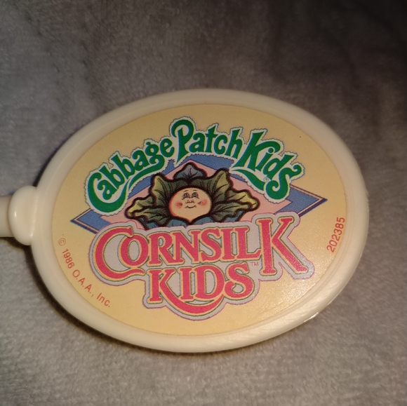 Vintage 1986 Cabbage Patch Doll Hairbrush - Picture 2 of 4